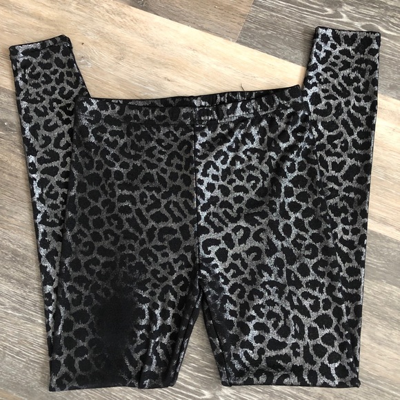 Metallic Leopard Leggings - Picture 2 of 3